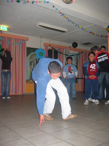 img 4690v