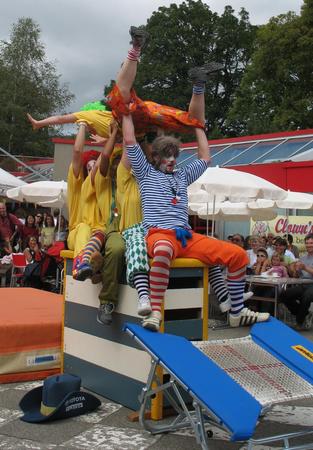 img 0903v